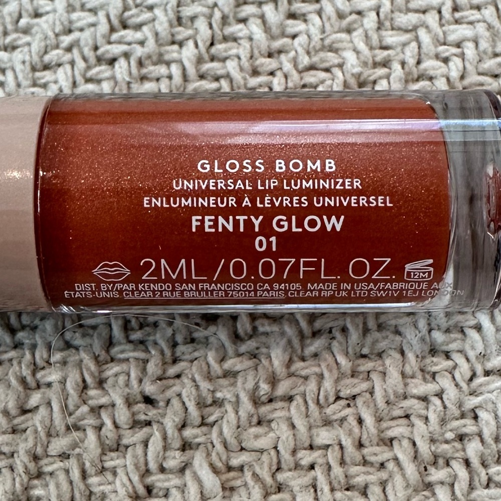 NEW Fenty Glow Gloss Bomb Lip Luminizer Travel Deluxe Size Shimmering Rose Nude - Picture 3 of 6